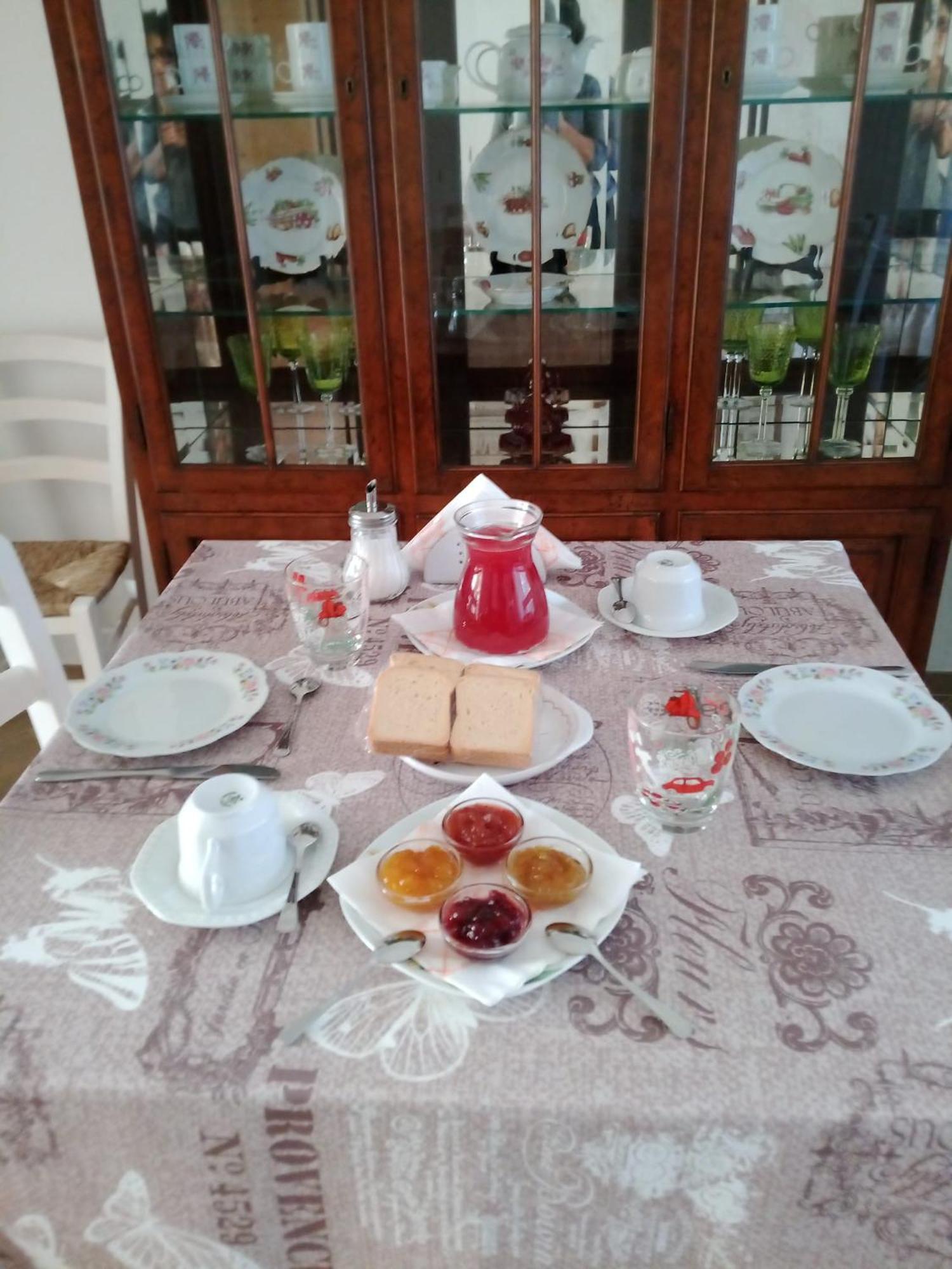 A Casa Di Zia Bed & Breakfast Oschiri Exterior photo